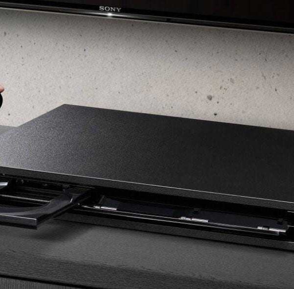 sony ubp x800 01