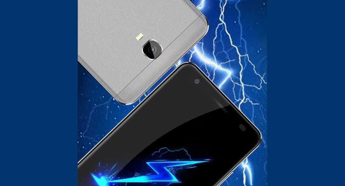 Распродажа устройств Oukitel на сайте GearBest.com 1 Смартфон с молнией на экране