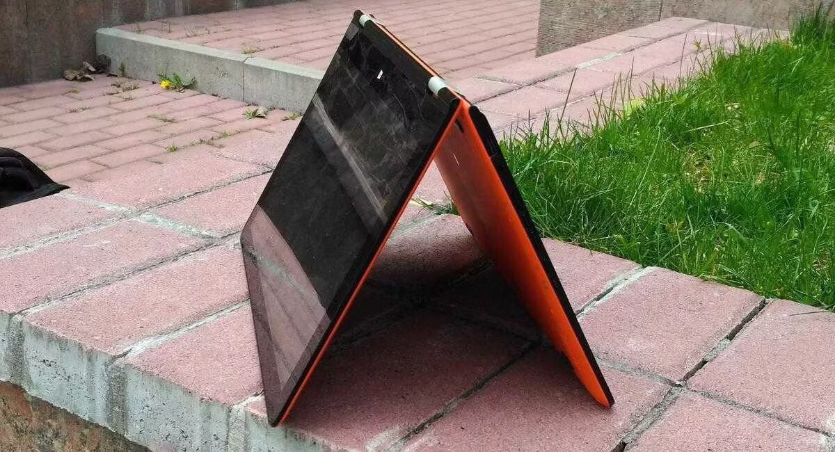 voyo vbook v3 itzine 7