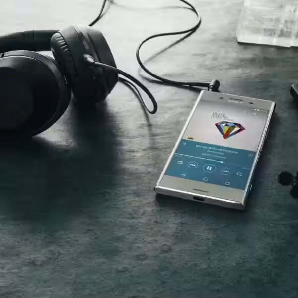 Xperia XZ Premium 11