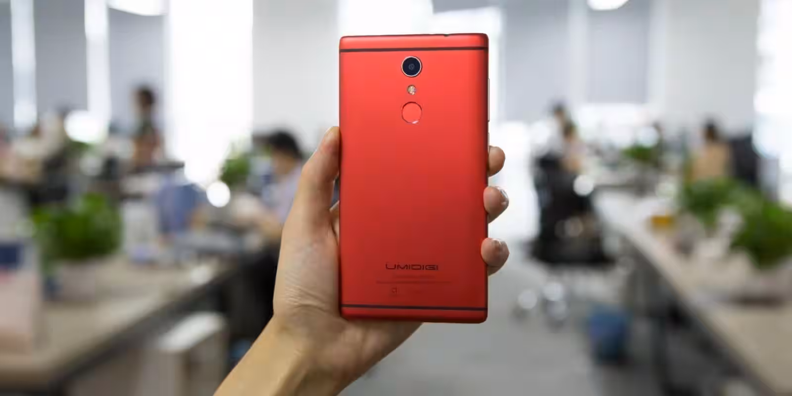У смартфона UMIDIGI Crystal Pro будет двойная камера Panasonic Lumix 3 umidigi crystal proto 02