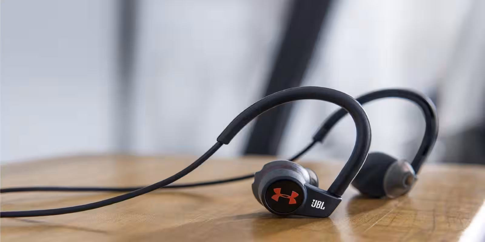 Harman сделала спортивные наушники JBL Under Armour 3 3