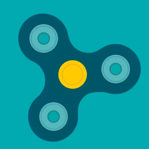 Спиннер с тремя металлическими лепестками и центральной окружностью