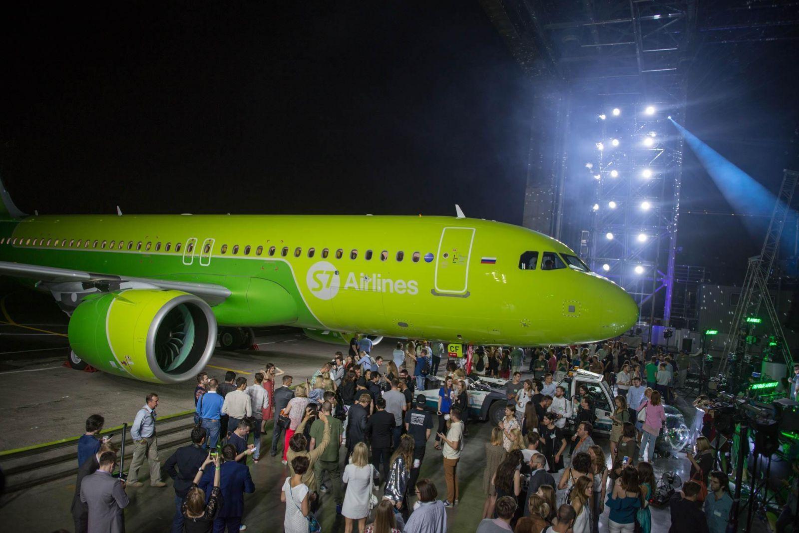 Новая ливрея S7 на Airbus 320neo Новая ливрея S7 на Airbus 320neo