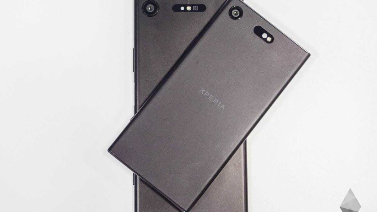Sony Xperia XZ1 и Xperia XZ1 Compact