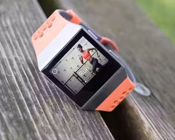 Fitbit Ionic Running Start Sports thumb