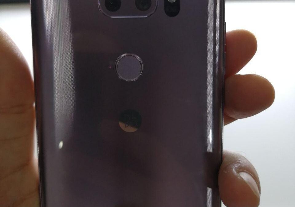lg v30 2