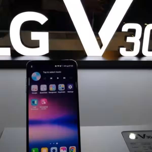 lg v30