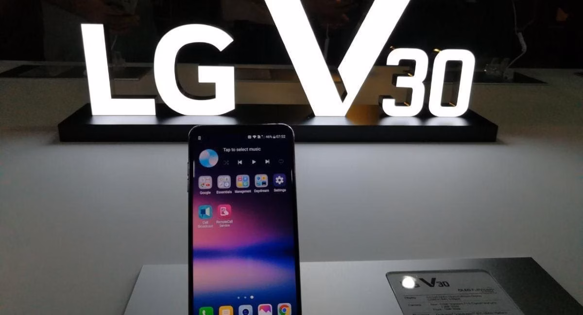lg v30