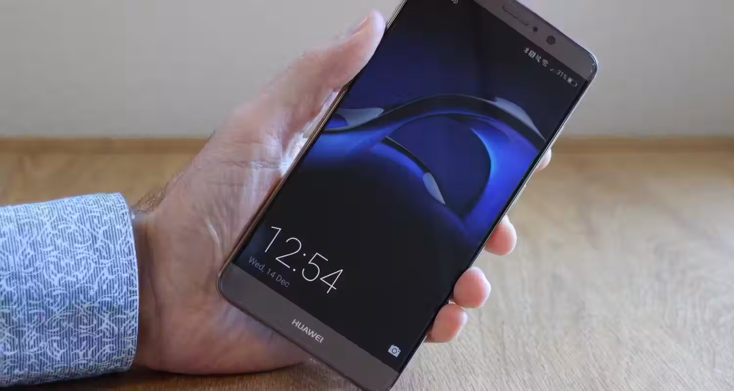 Huawei представит новый Mate 10 в октябре 1 Huawei Mate 9 0018