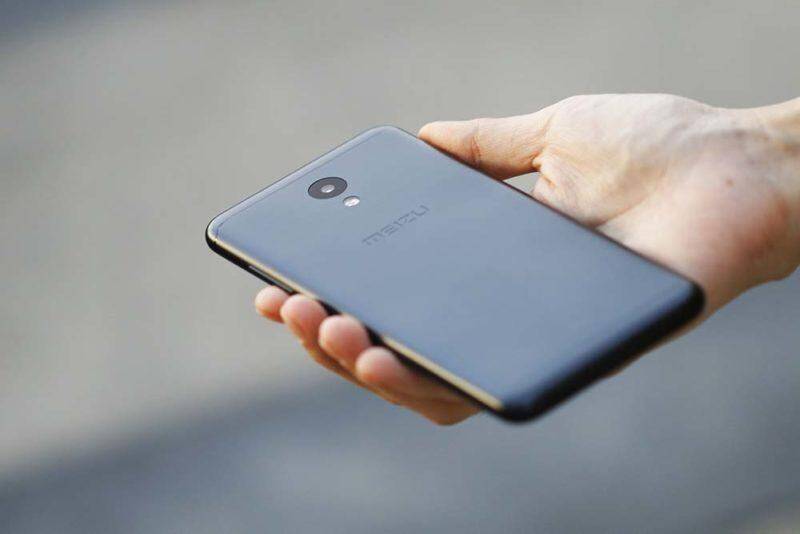 Задняя панель видеорегистратора Neoline X-COP R700 с камерой