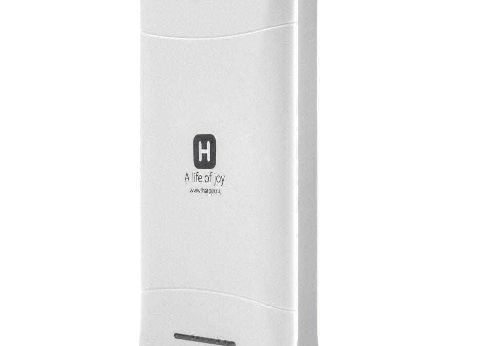 Белый аксессуар для iPhone 8 с логотипом H