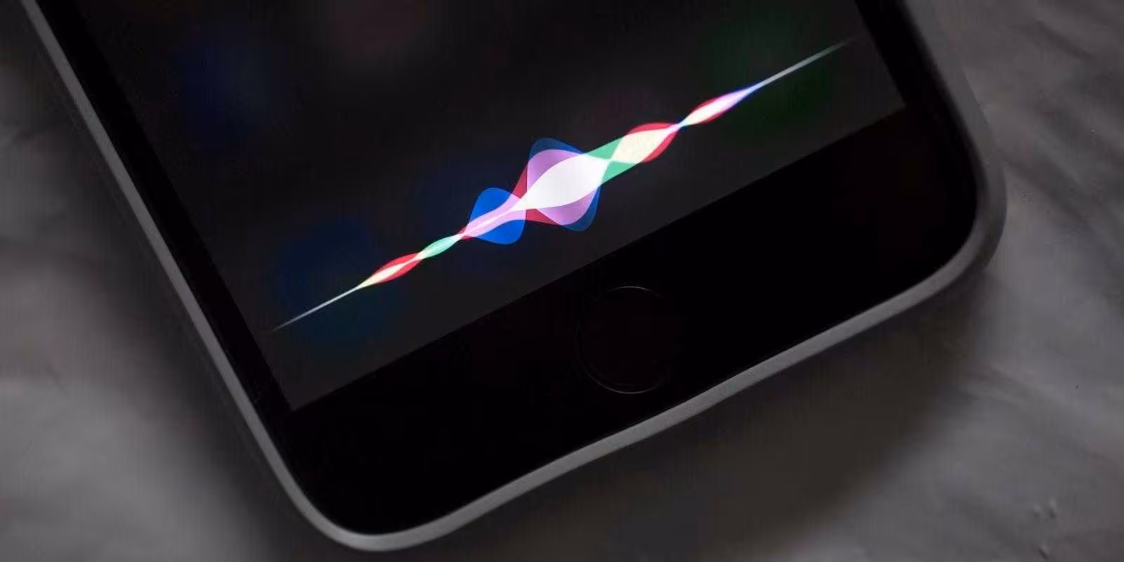 Siri посчитала песню "Despacito" гимном Болгарии 2 Siri