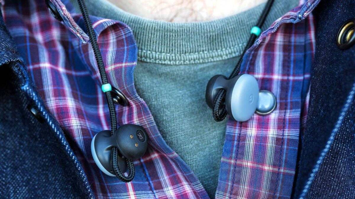 Настоящие беспроводные наушники Google Pixel Buds с ушными вкладышами и кабелем для подключения
