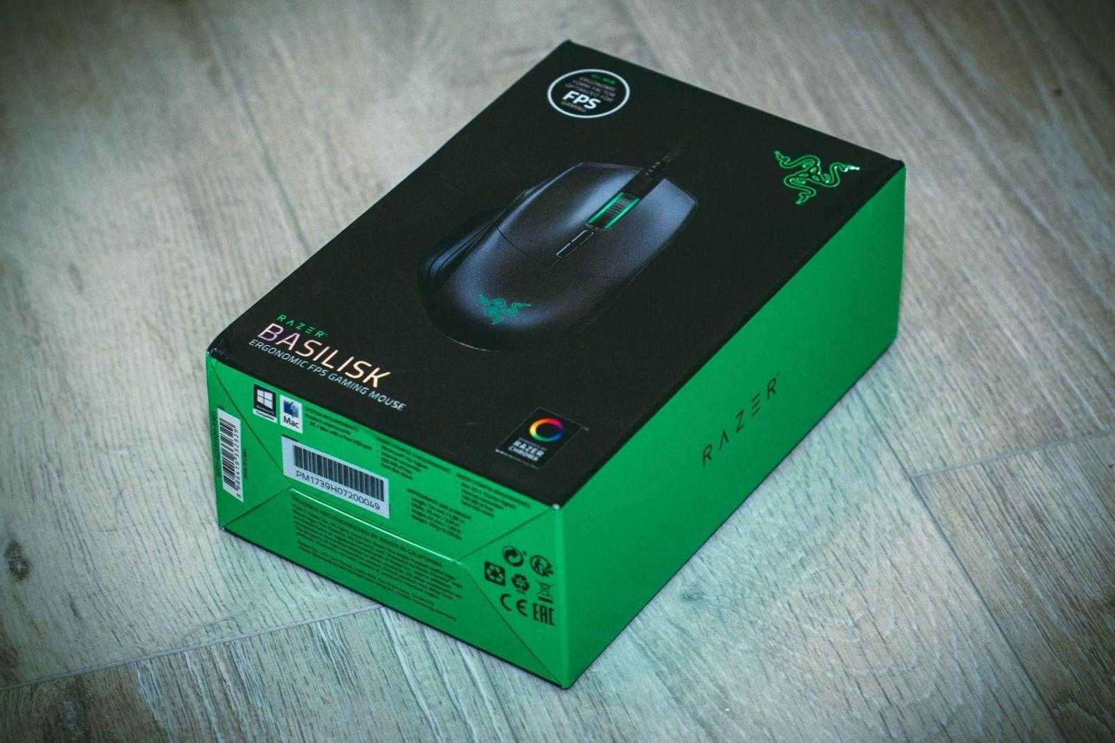 Коробка Razer Basilisk Коробка Razer Basilisk