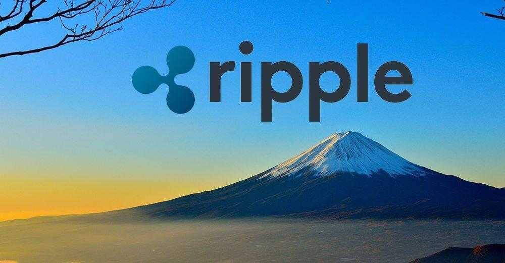 Фон с изображением вулкана Фудзиямы и логотип Ripple