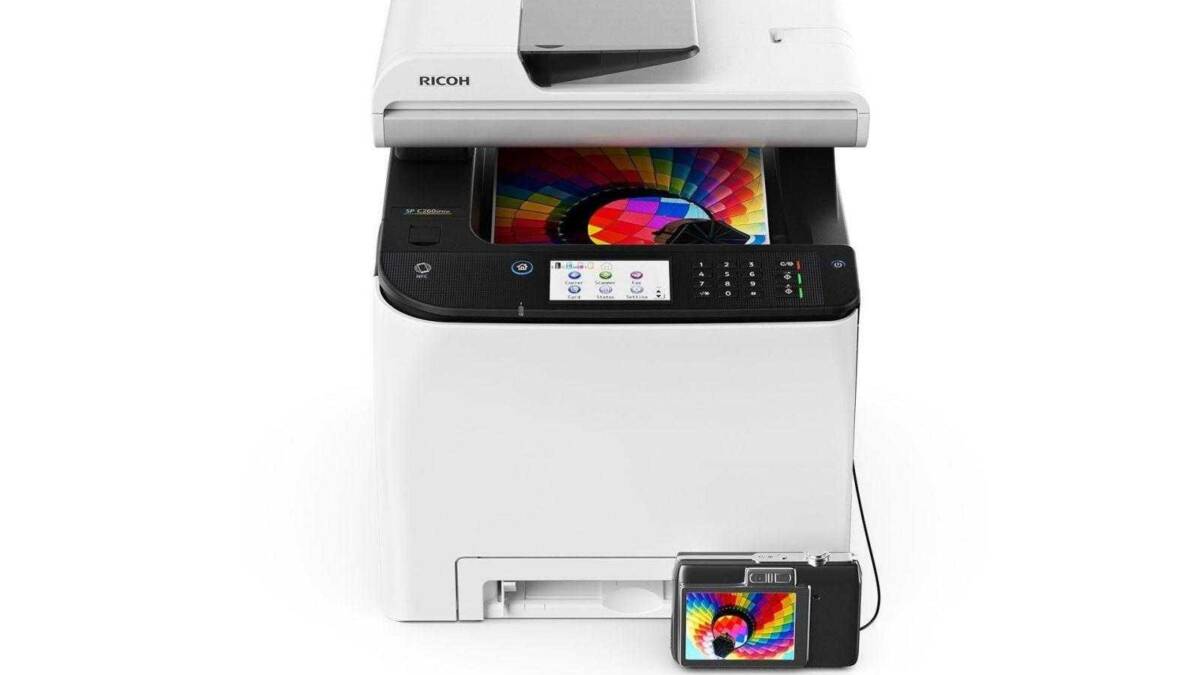 Цветной лазерный принтер Ricoh для бизнеса с контроллером и дисплеем