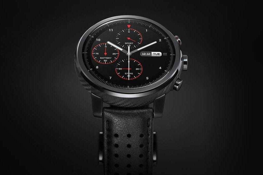 Умные часы Amazfit 2 с черным циферблатом и кожаным ремешком