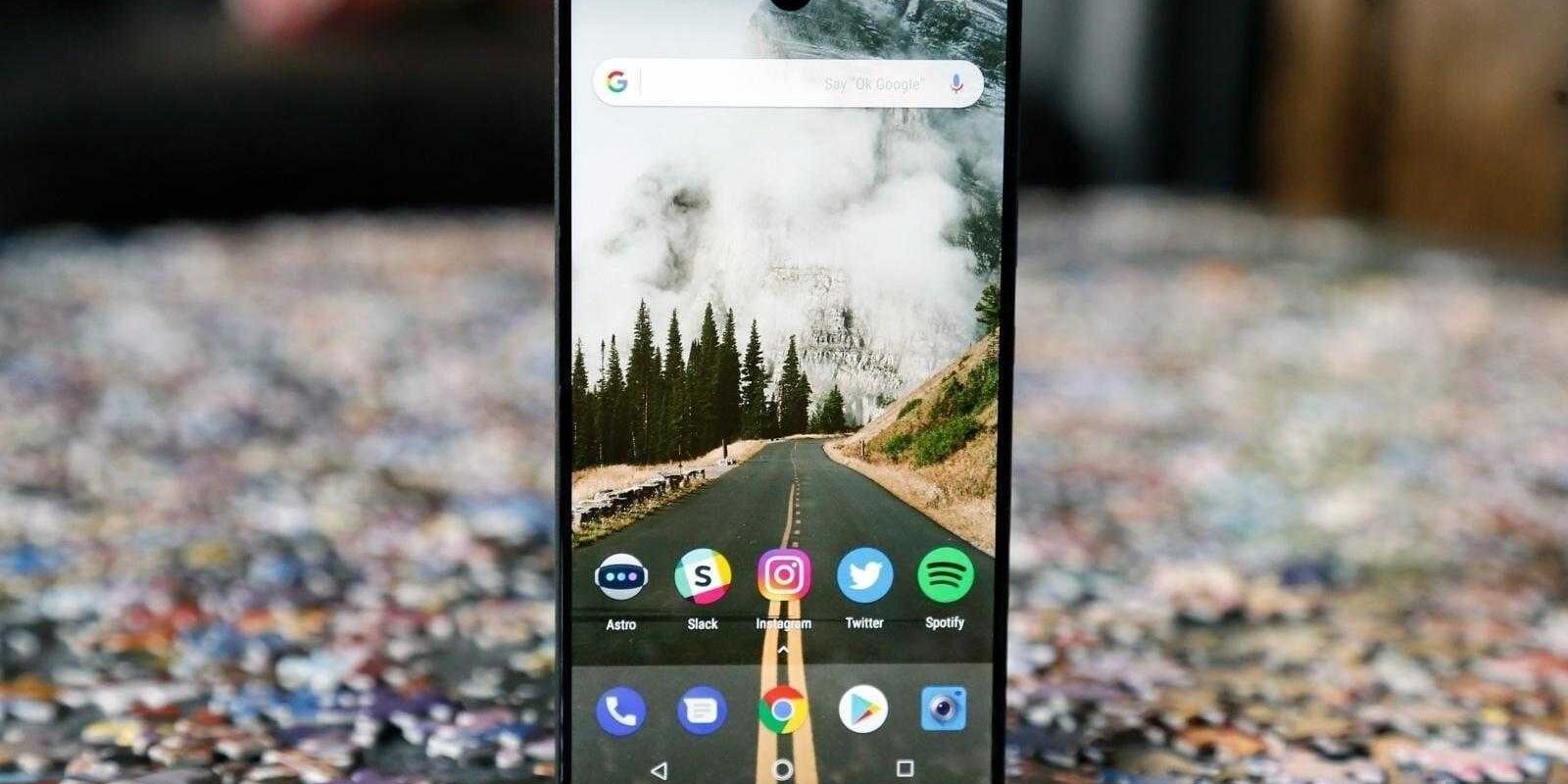 IDC: Essential отгрузила менее 90 000 телефонов в 2017 году 1 dims