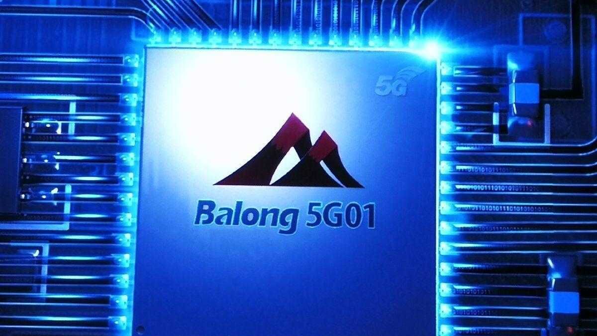 Креветка Balong 5G01 на материнской плате с синим подсветкой
