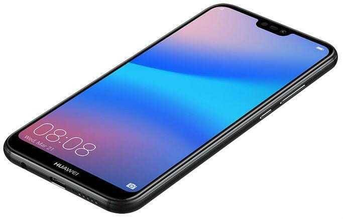 Смартфон Huawei с большим дисплеем и вырезом для фронтальной камеры