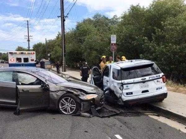 Laguna Tesla