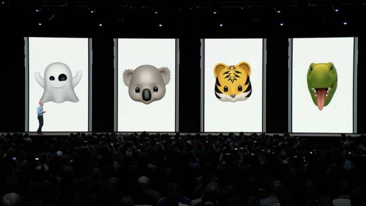 Изображение демонстрации анимационных эмодзи на экране iPhone