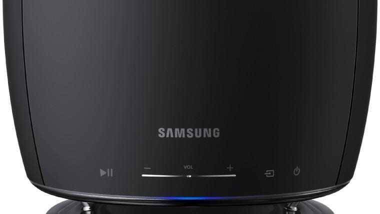 Черная умная колонка Samsung Magbee сбоку с кнопками управления