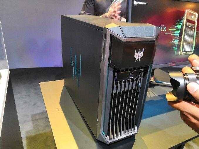 IFA 2018. Acer анонсировал компьютер Predator X на Intel Xeon 3 Игровой компьютер Acer Predator X с вертикальной решеткой вентиляции и логотипом, вид сбоку