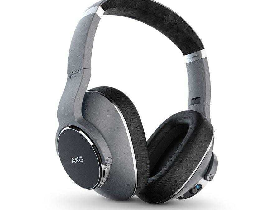 Беспроводные наушники AKG с облохом и регулируемым оголовьем