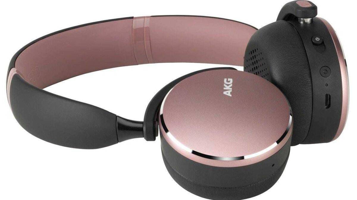 Наушники AKG Y серия с розовым и черным дизайном