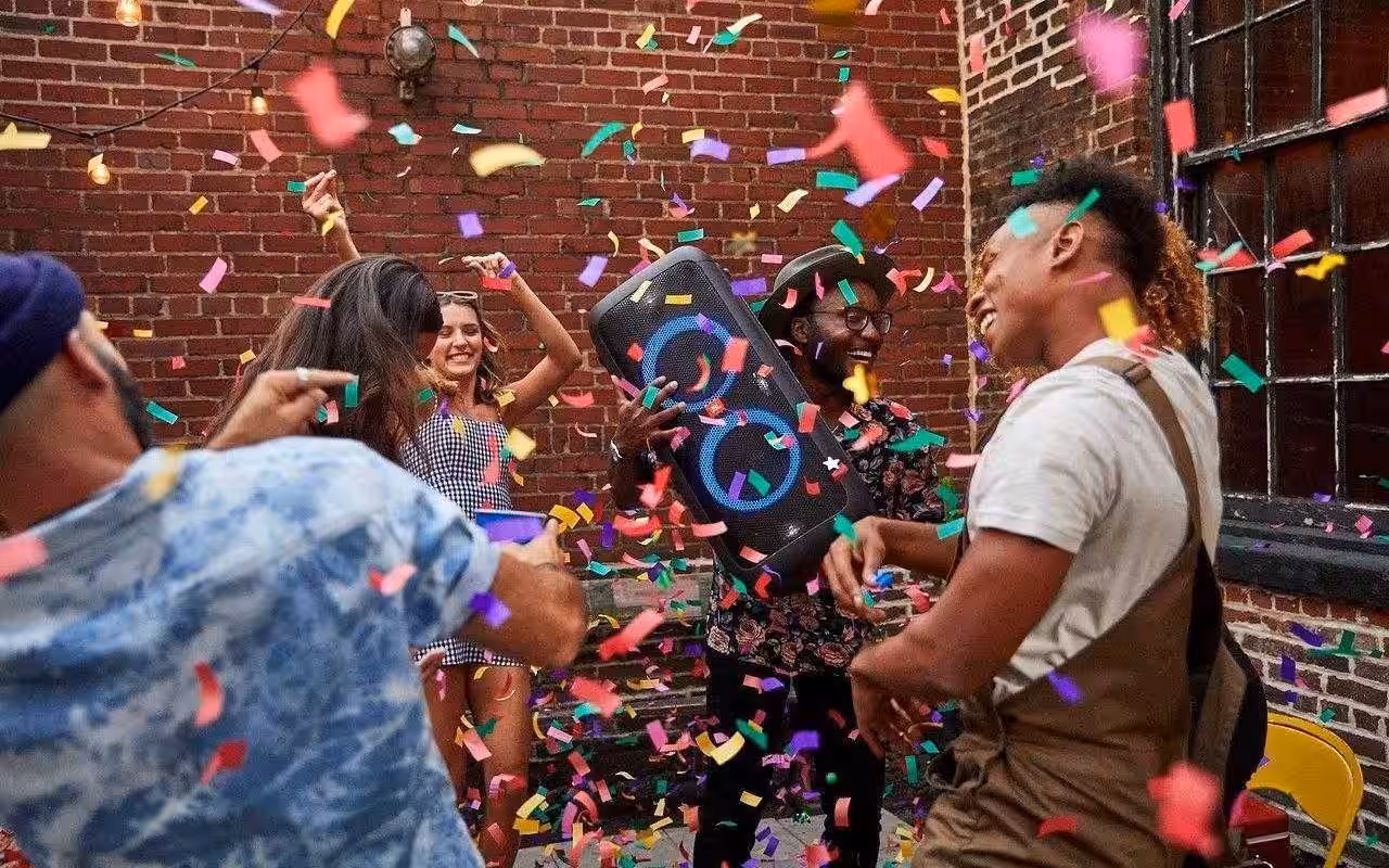 JBL Party Box 300 Lifestyle Confetti