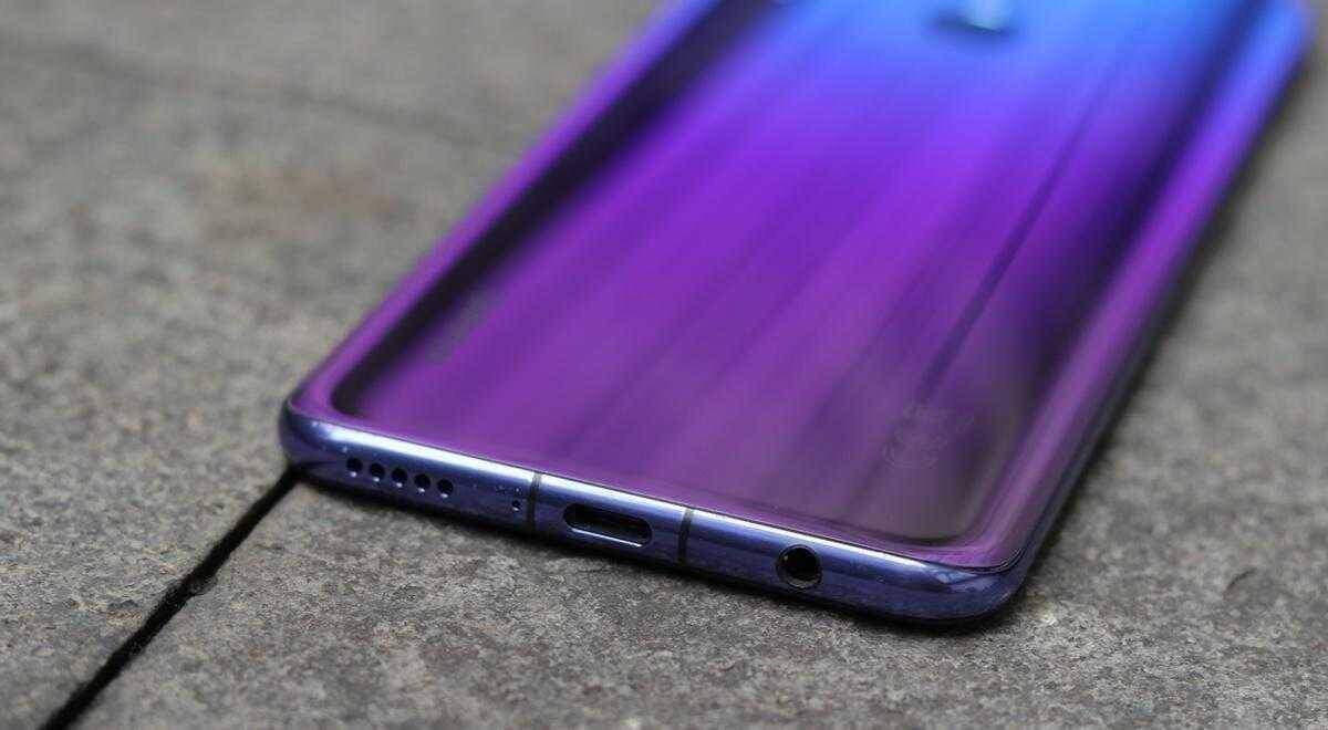 Huawei выпустил Huawei nova 3 в России. Цены и характеристики 7 Смартфон iPhone с плавным дизайном и портом для зарядки