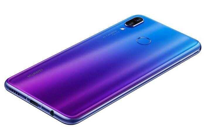 Huawei выпустил Huawei nova 3 в России. Цены и характеристики 5 Смартфон Huawei с градиентным синим и фиолетовым градиентом сзади