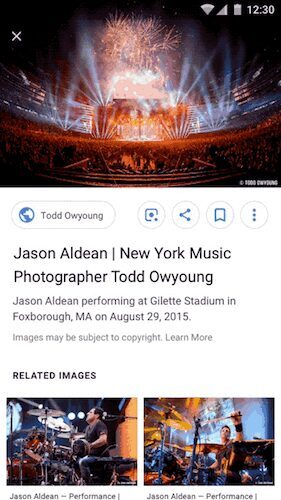 Фейерверк и сцена на концерте Jason Aldean на стадионе Гилетт в Фоксборо