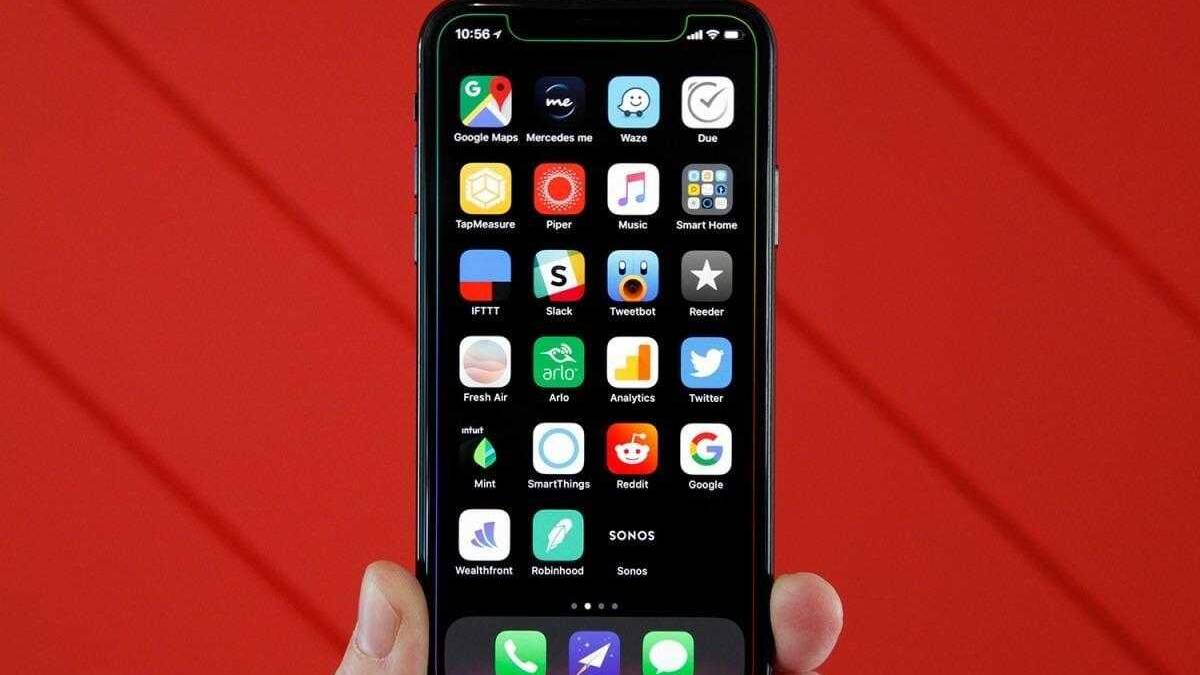 Производительность, а не дизайн: обзор Apple iOS 12 для iPhone 29 Экран iPhone с иконками приложений на домашнем экране