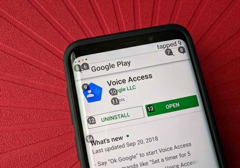 Экран смартфона с приложением Voice Access от Google на панели приложений