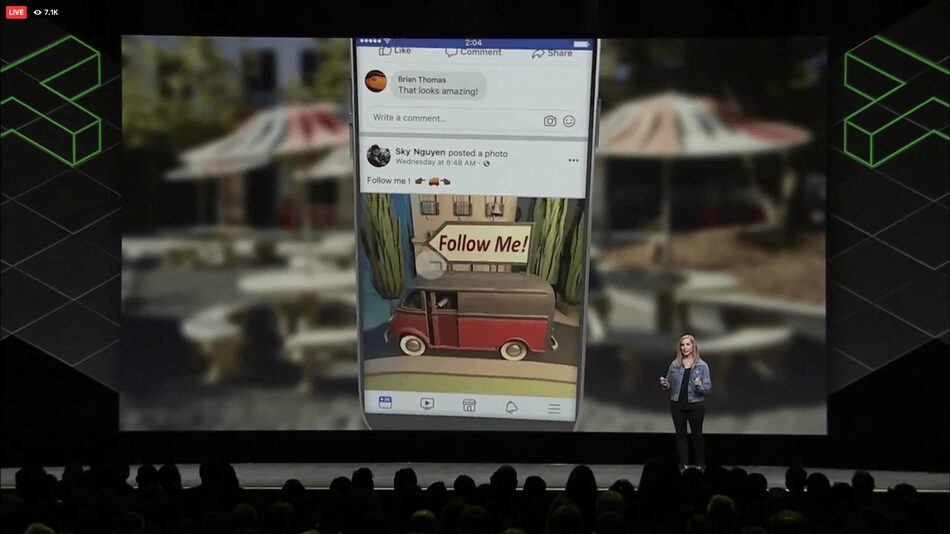 Презентация функции 3D-фотографий для Facebook на сцене