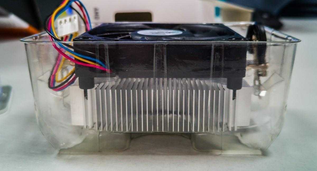 AMD Athlon 200GE