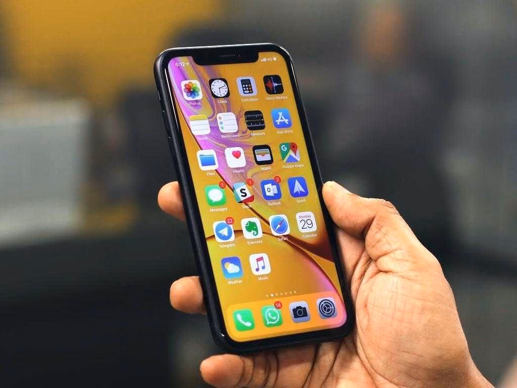 apple iphone xr review 1024 768