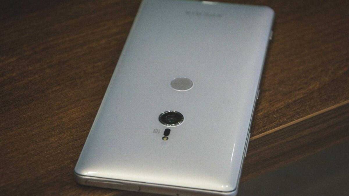 Обзор смартфона Sony Xperia XZ3. Идеальный флагман 15 Камера всего одна, но снимает хорошо.