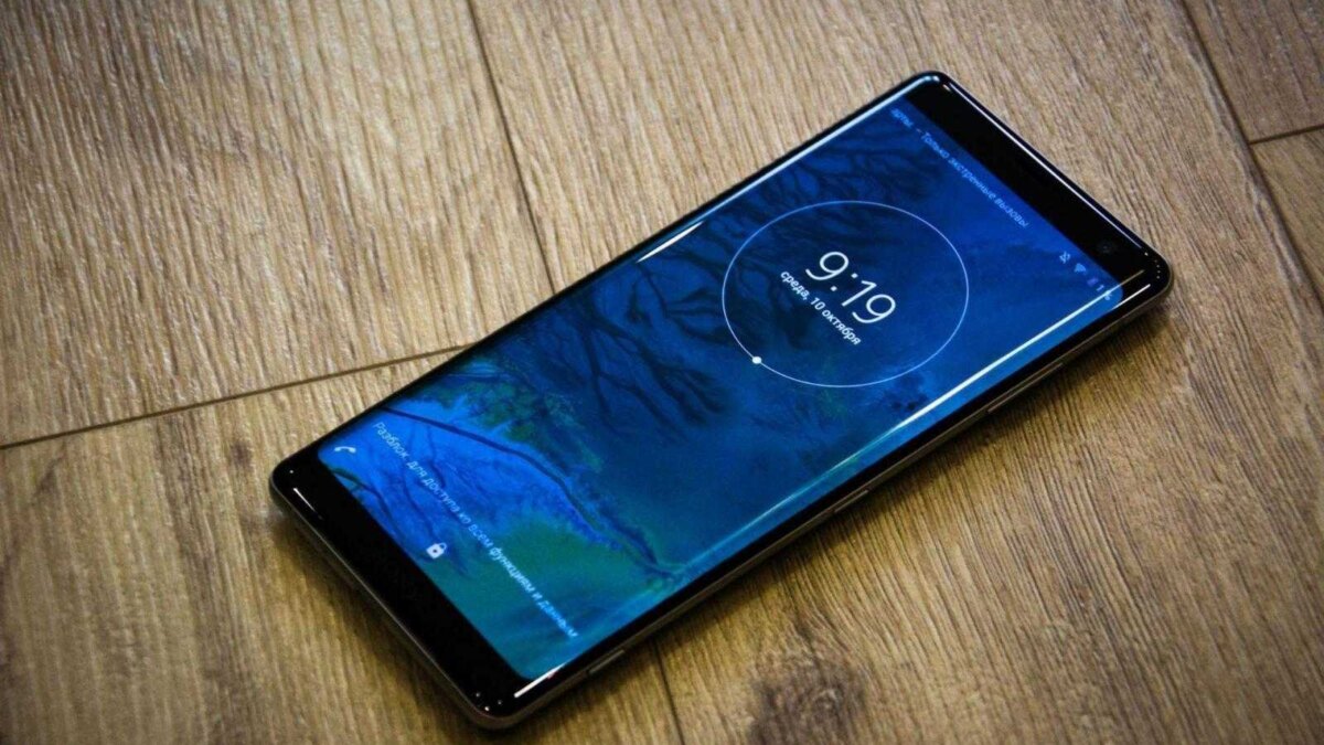 Обзор смартфона Sony Xperia XZ3. Идеальный флагман 14 Новый OLED-дисплей в разы лучше прошлогодних IPS