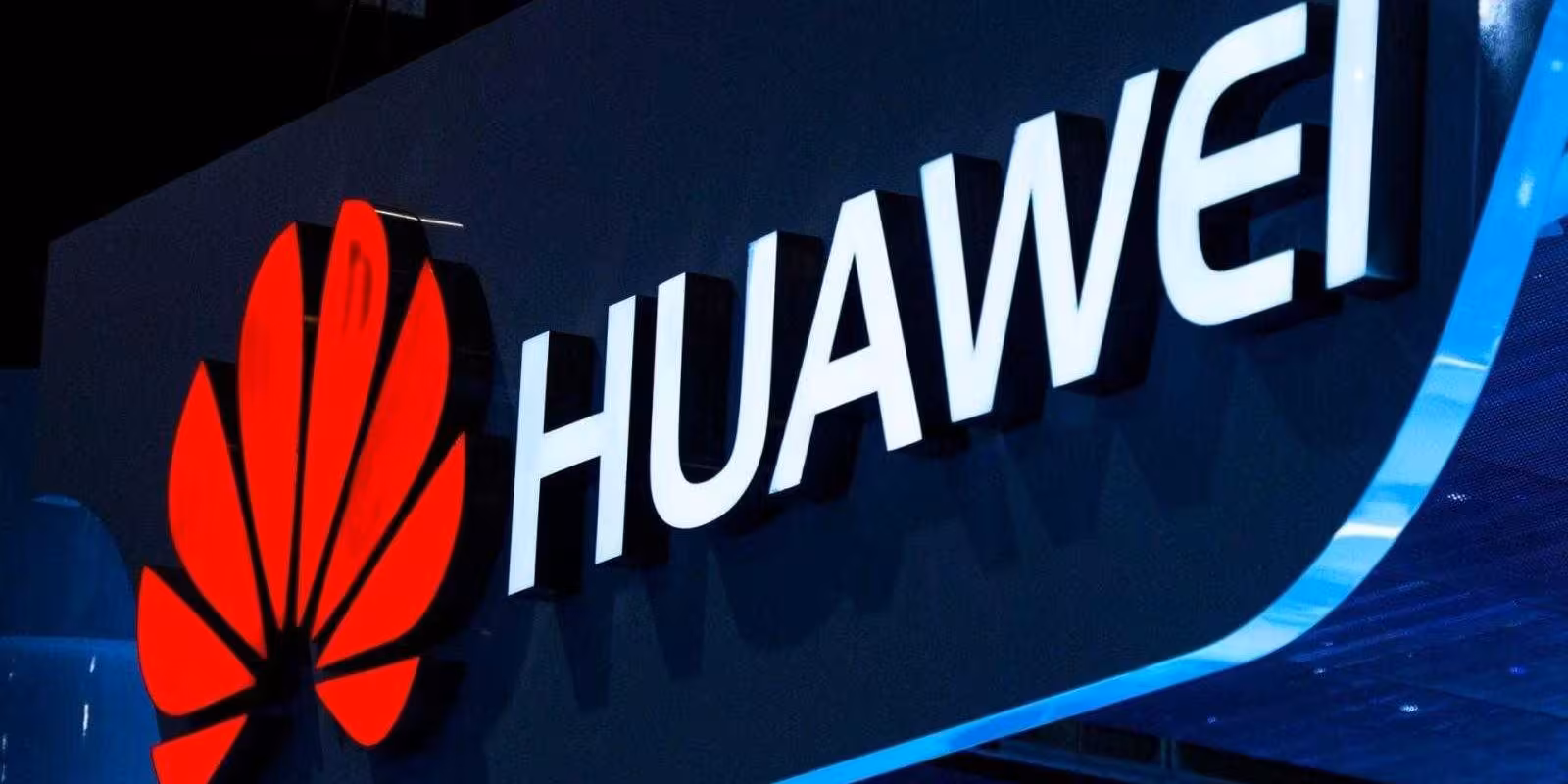 Huawei официально опровергла слухи о сокращении производства смартфонов в связи с американскими санкциями 2 huawei china