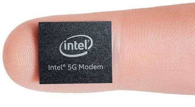 Новый модем от Intel может быть использован в первых 5G-смартфонах от Apple 3 Короткий чип Intel 5G Модем на пальце