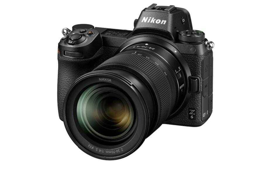 Цифровая зеркальная камера Nikon Z6 с объективом