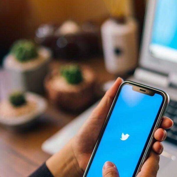 twitter revenue