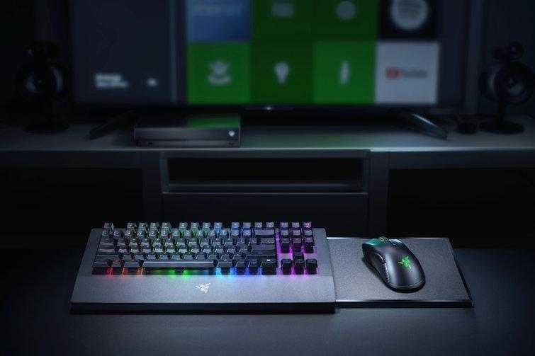 Razer представила набор из клавиатуры и мыши для Xbox One 3