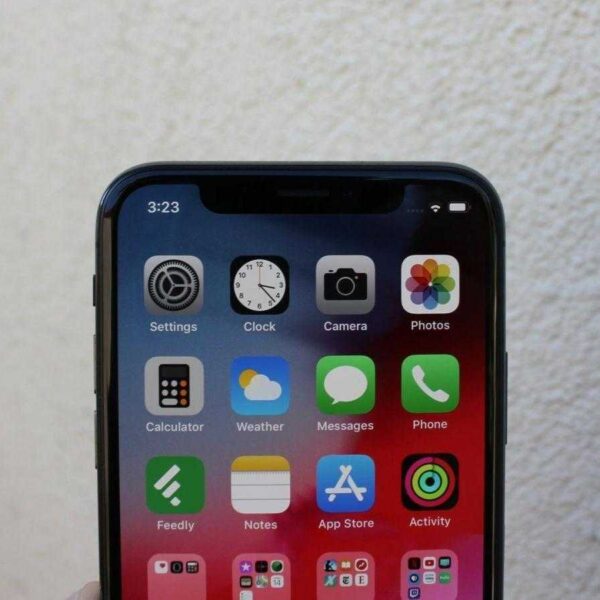 iOS 12 header