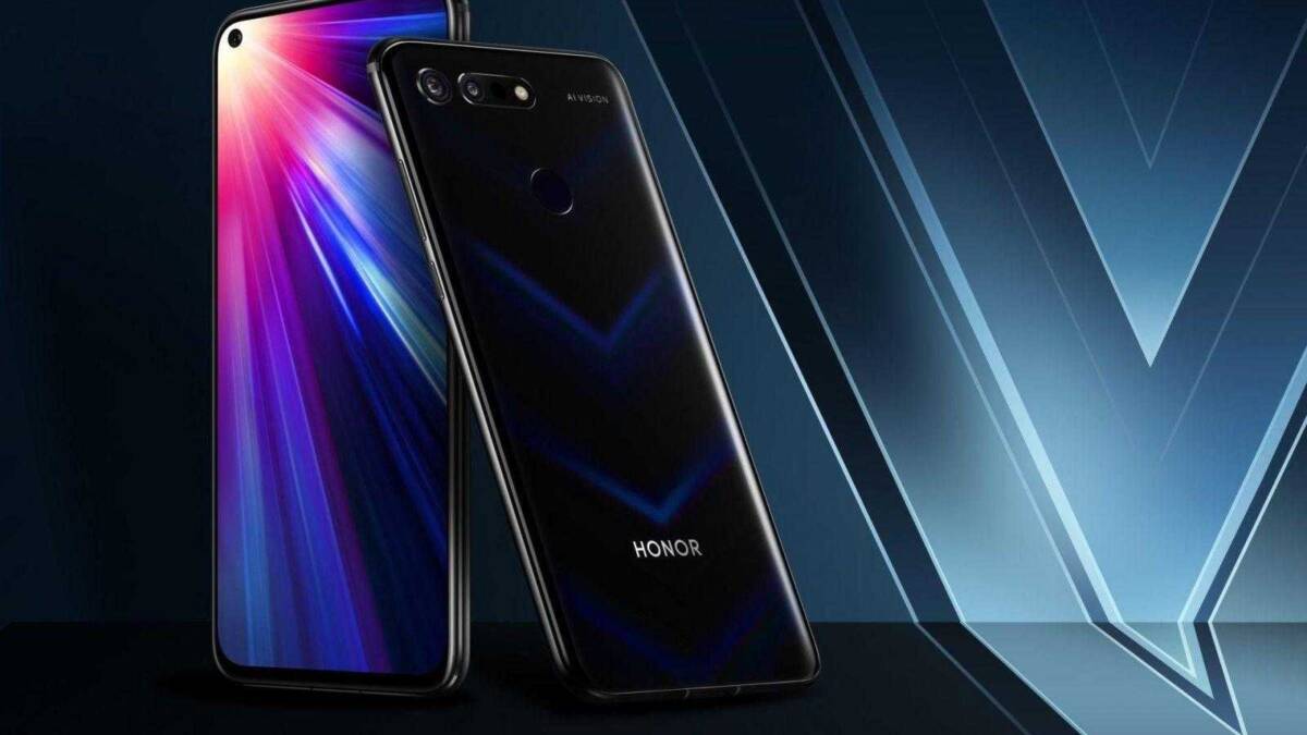 Honor показала смартфон View 20 в России 9 Игровая консоль PlayStation 5 с черной крышкой сбоку