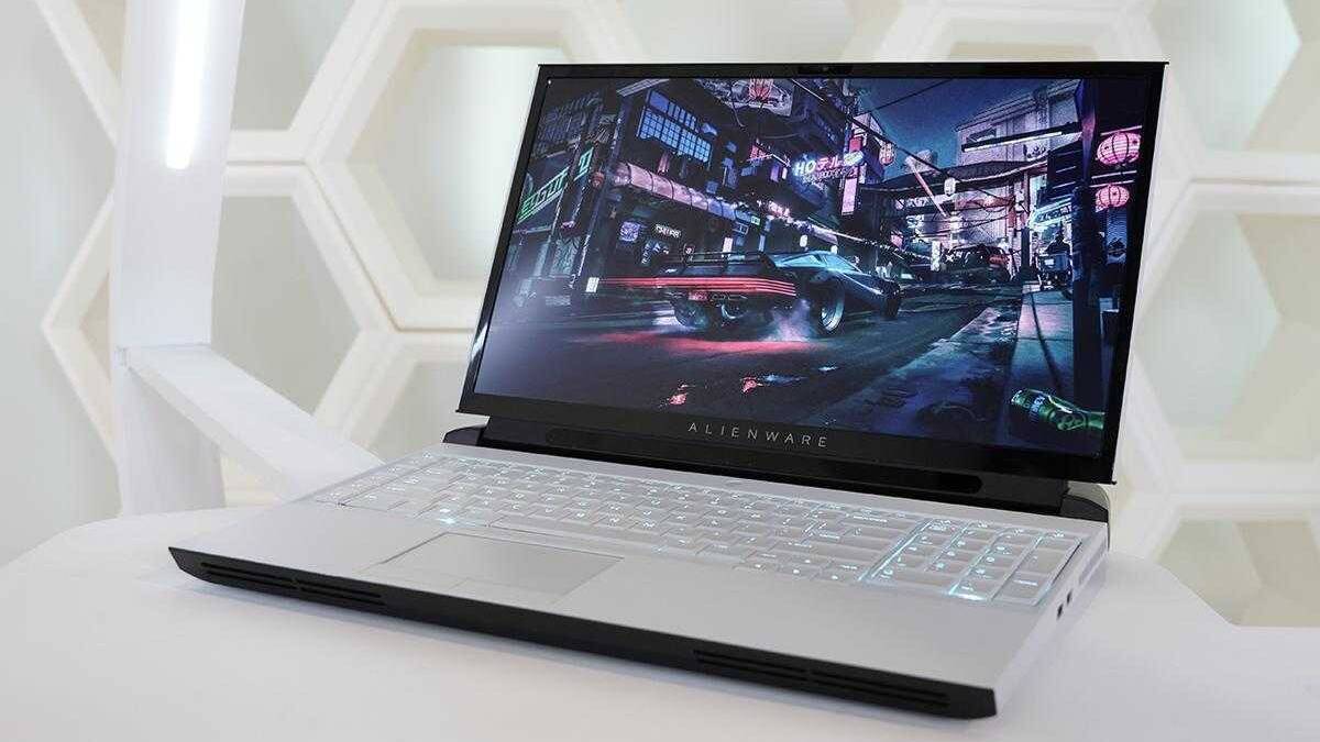 CES 2019. Alienware представила модульный игровой ноутбук 3 Игровой ноутбук Alienware с подсветкой клавиатуры и экраном в профиль